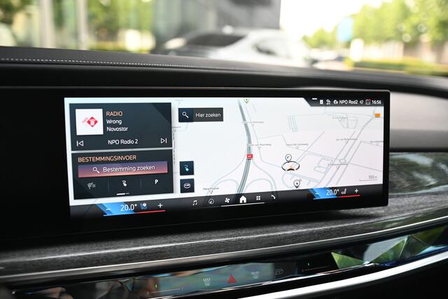 BMW i7 eDrive50 High Executive M Sport / Panoramadak Sky Lounge / Massagefunctie / Active Steering / Soft Close / Stoelventilatie / Multifunctionele voorstoelen / Parking Assistant Professional / Driving Assistant Professional / Live Cockpit Professional