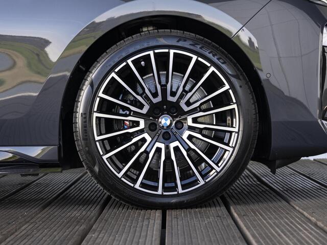 BMW i7 eDrive50 | M Sportpakket Pro | Innovation Pack | Connoisseur Pack | Stoelventilatie | Massagefunctie | Driving Assistant Professional | 21''