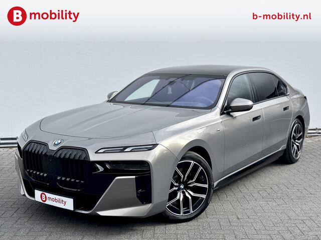 BMW i7 xDrive60 106 kWh M-Sport Pro SOH 98% Trekhaak Panoramadak | Bowers&Wilkins | Soft Close | Stoelventilatie/Massage/Verwarming