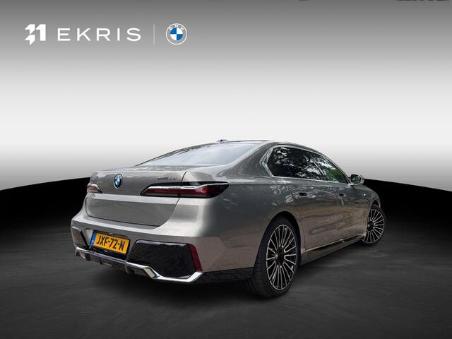 BMW i7 eDrive50 M Sportpakket | 21 inch Individual V-spaak | Integral Active Steering | Driving Assistant Professional | Bowers & Wilkins Diamond Surround Sound Systeem | Rear-Seat Entertainment Experience