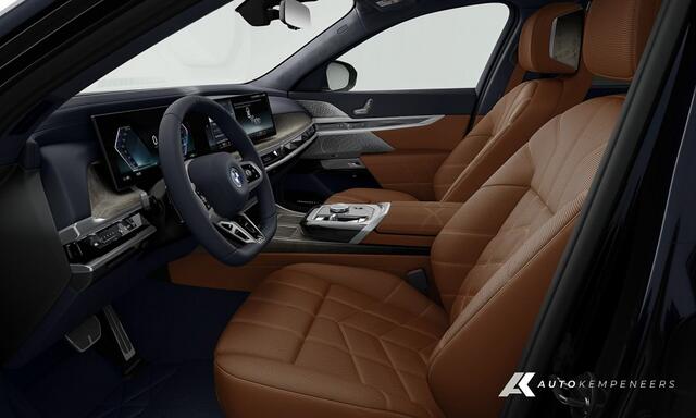 BMW i7 xDrive60 M Sport | Executive Lounge | Fond Entertainment | Bowers & Wilkins | Panorama Sky Lounge | Massage V+A | Automatische Deuren | 4-Wielbest. |