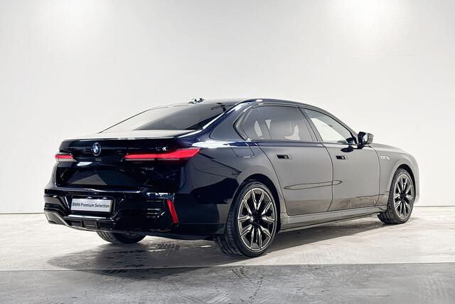 BMW i7 M70 xDrive 106 kWh M Sport | Executive lounge | Entertainment systeem | Bowers & Wilkins High end