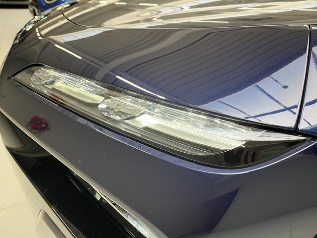 BMW i7 xDrive60 106 kWh | M Sport Pro | El. deuren | Pano Sky Lounge | Kristalen Koplampen | Massage Stoelen | Driver + Park Ass. Professional | B &W High End Sound | Carbon interieur | SOH 95,8% |