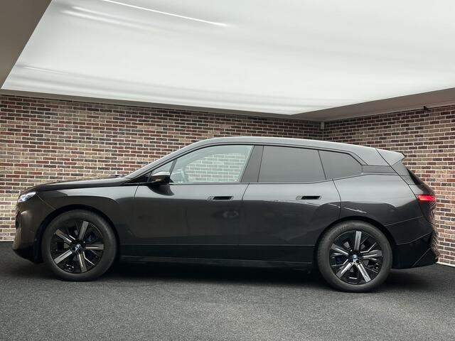 BMW iX xDrive40 Excellence 77 kWh M-Sport| Dak| Harman/Kardon| Diamond| Massage|