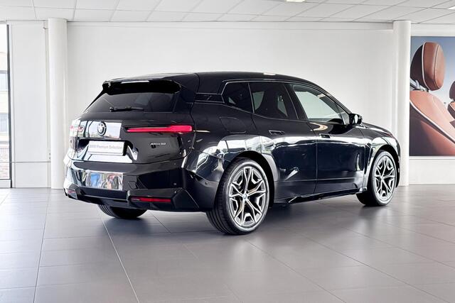 BMW iX xDrive50 High Executive | M Sport | Harman Kardon | Sky Lounge | Trekhaak |