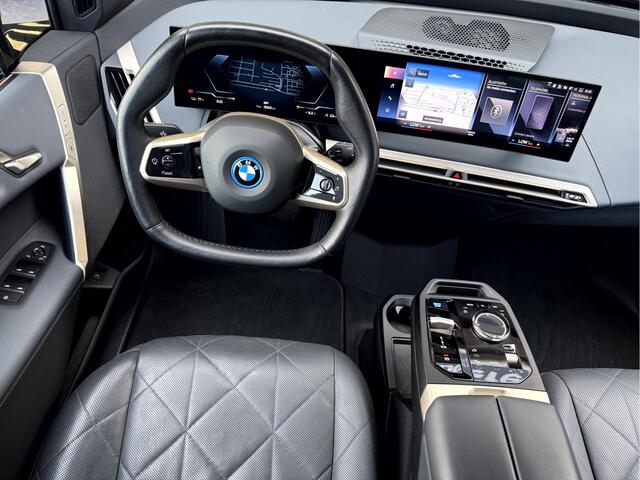 BMW iX xDrive40 High Executive NL.Auto, Vol Opties!