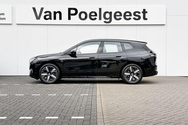 BMW iX xDrive40 Business Edition Plus 77 kWh