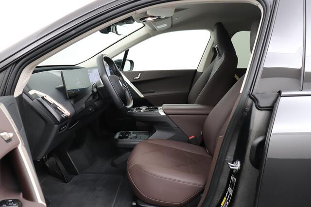 BMW iX xDrive40 Executive 77 kWh M-Sport Dodehoek Camera Leer