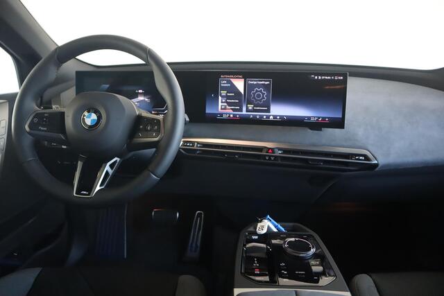 BMW iX xDrive60 | M Sportpakket Pro | Comfort Pack | Innovation Pack