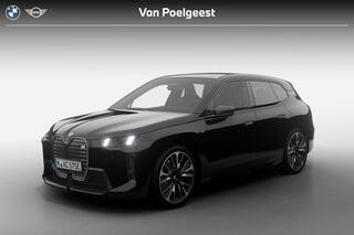 bmw-ix-xdrive-m70