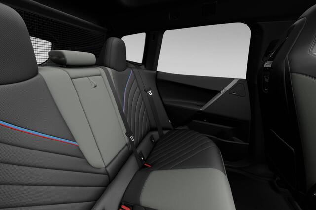 BMW iX xDrive45 | M Sport Pro | Comfort Pack | Innovation Pack | Trekhaak | Sky Lounge