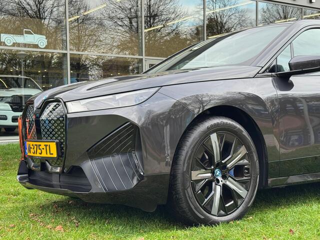 BMW iX xDrive40 Executive 77 kWh NL-Auto