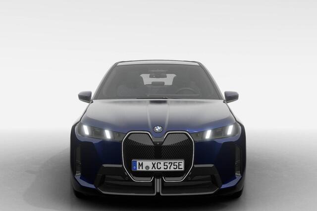 BMW iX xDrive45 | M Sport Pro | Comfort Pack | Innovation Pack