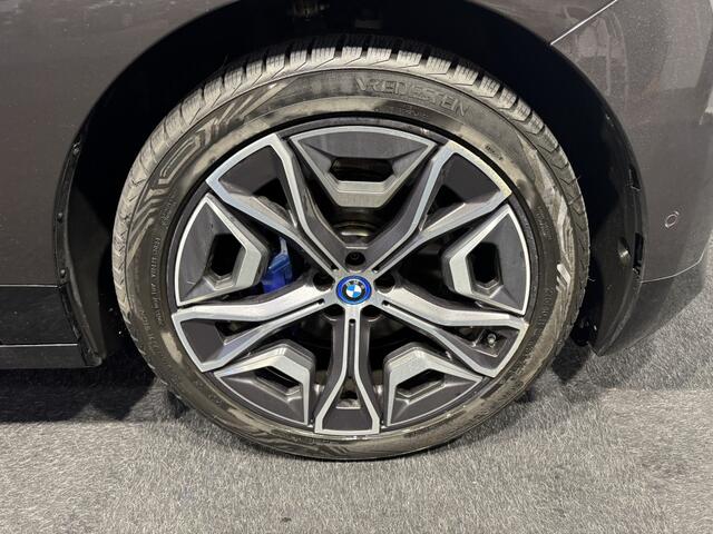 BMW iX High Executive 77 kWh | Laserlicht | Driving Assistant Professio