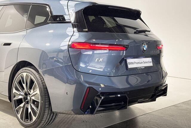 BMW iX xDrive45 M Sportpakket Pro | Selections