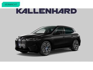 bmw-ix-xdrive50---luchtvering---pan