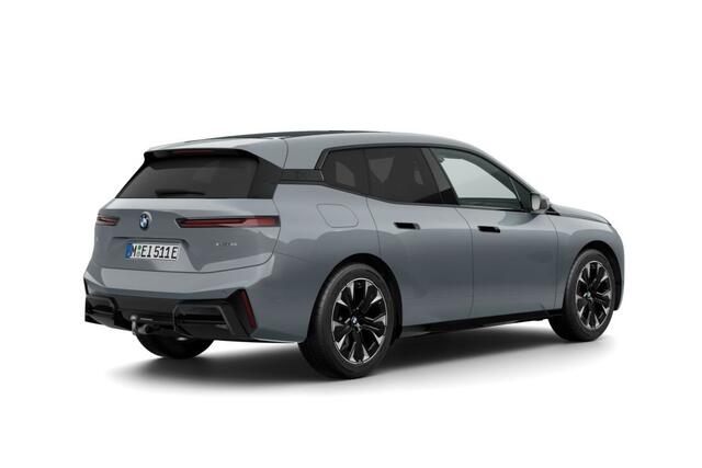 BMW iX xDrive45 101 kWh | M Sportpakket Pro | Comfort Pack | Trekhaak