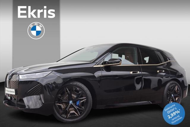 BMW iX xDrive50 Executive 112 kWh Sportpakket/ 22" LMV/ Stoelventilatie/ Stoelverwarming/ Elektrische Stoelen/ Achteruitrij camera