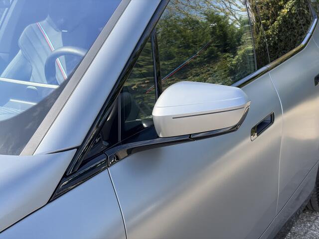 BMW iX xDrive60 | Frozen Grey | Bowers & Wilkins | M-Pro | Sky Lounge
