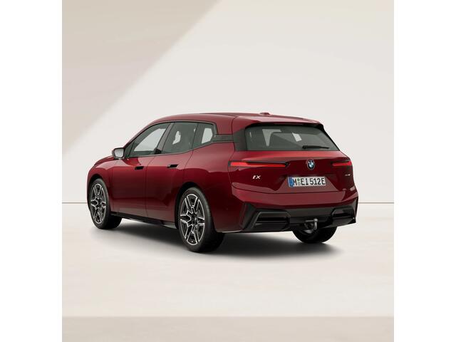 BMW iX xDrive60 - M-Sport - Trekhaak - ACC - 112Wh - Memoryzetels