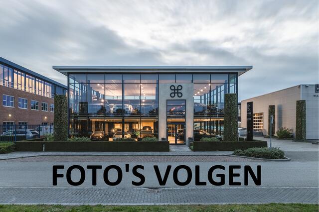 BMW iX xDrive45 101 kWh Full!-B&W-4 Wiel St-Luchtver-23"-Pano Sky Lounge-22 k laden-Trekhaak