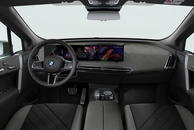 BMW iX xDrive45 101 kWh | M Sportpakket Pro | Trekhaak