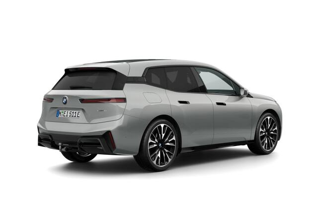 BMW iX xDrive45 101 kWh | M Sportpakket Pro | Trekhaak