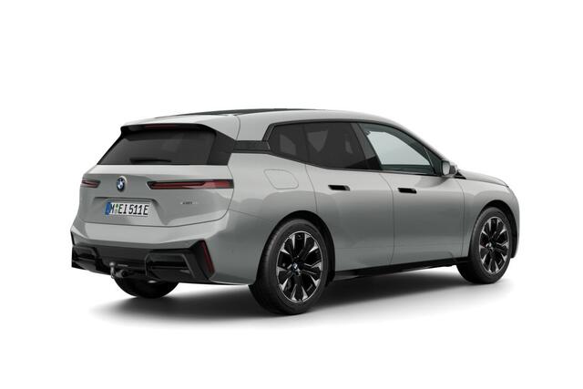 BMW iX xDrive45 101 kWh | M Sportpakket Pro | Comfort Pack | Trekhaak