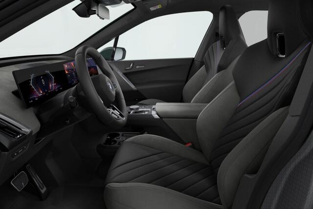 BMW iX xDrive45 101 kWh | M Sportpakket Pro | Comfort Pack | Trekhaak