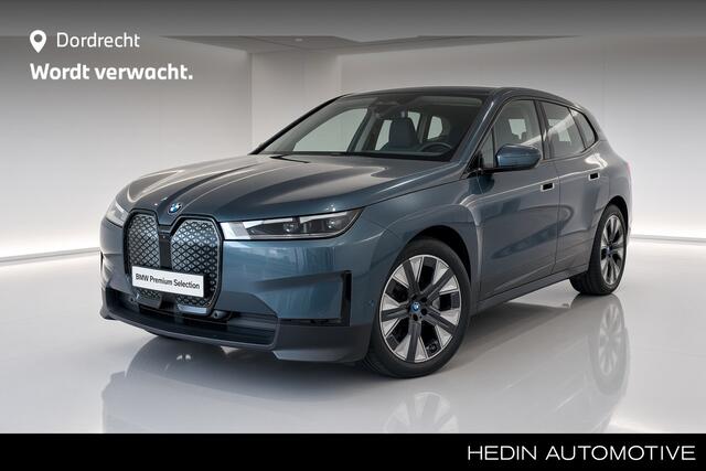 BMW iX xDrive40 Executive 77 kWh | 21" | Laserlight | Driving Assistant Professional | Harman Kardon | SoftClose | 12.000 km!!