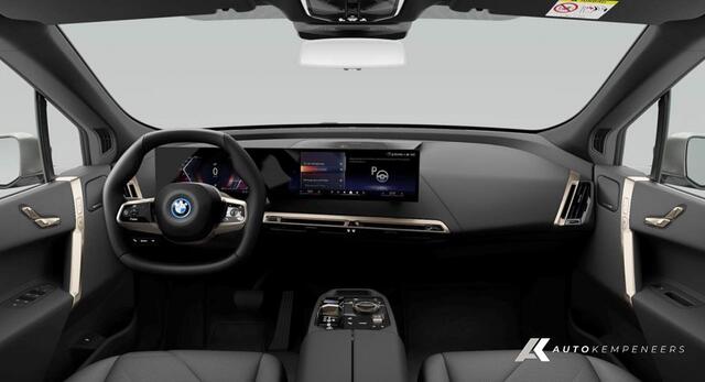 BMW iX xDrive40 Sportpakket | Driving Ass. Prof. | 360 Camera | Head-Up | Harman/Kardon | Stoelventilatie | Laserlicht |