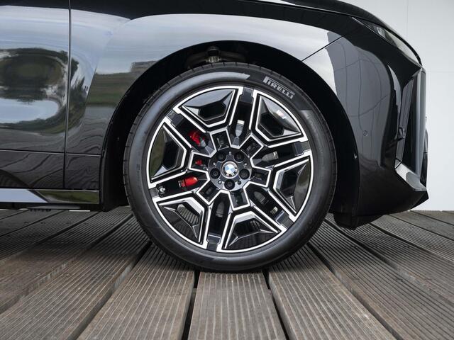 BMW iX xDrive60 | M Sportpakket Pro | Comfort Pack | Innovation Pack