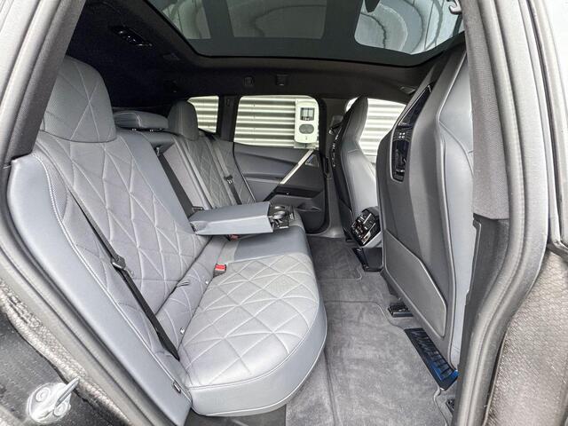 BMW iX xDrive40 High Executive 77 kWh