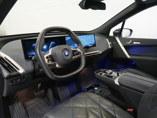BMW iX xDrive40 Skylounge | CoPilot | Elektr. Trekhaak | Harman Kardon
