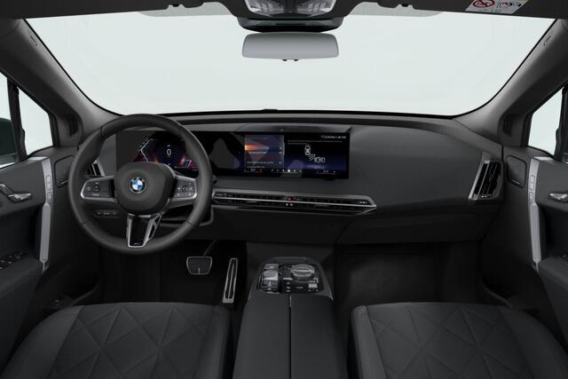 BMW iX xDrive60 112 kWh | M Sportpakket Pro | Comfort Pack | Innovation Pack | Trekhaak
