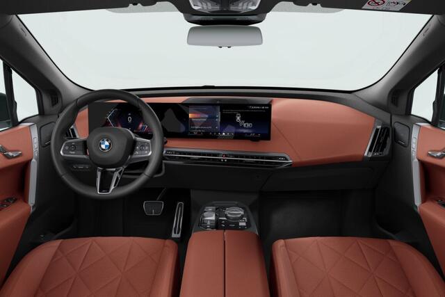 BMW iX xDrive60 112 kWh | M Sportpakket | Innovation Pack | Trekhaak