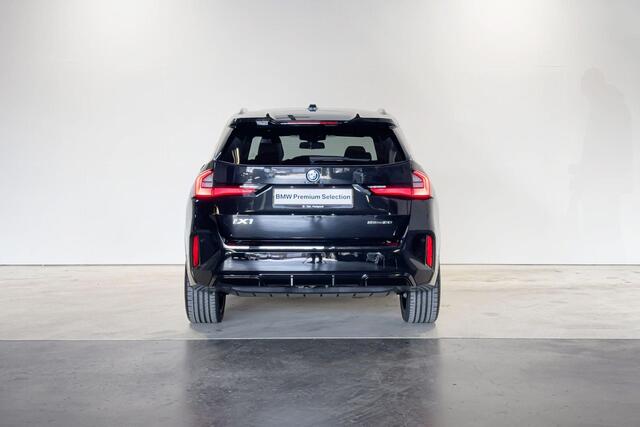 BMW iX1 eDrive20 Innovation Pack M Sportpakket PRo - Beschikbaar vanaf: Augustus 2025