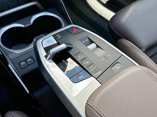 BMW iX1 eDrive20 67 kWh