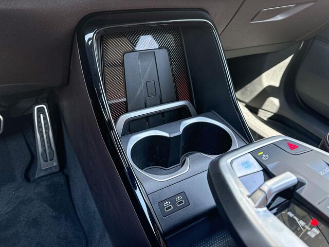 BMW iX1 eDrive20 67 kWh