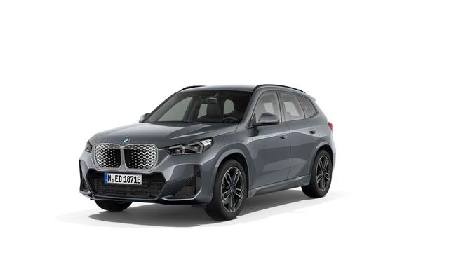 BMW iX1 eDrive20 67 kWh | M-Sportpakket | Premium Pack | Trekhaak