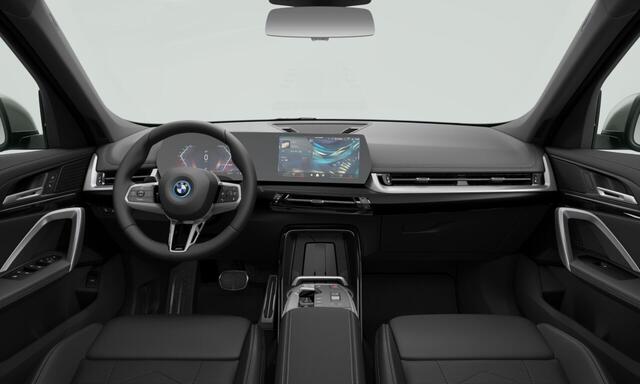 BMW iX1 eDrive20 67 kWh | M-Sportpakket | Panoramadak | Premium Pack
