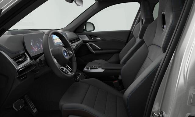 BMW iX1 xDrive30 | M Sport Edition | M Sportpakket Pro | Innovation Pack | Travel Pack | Comfort Pack