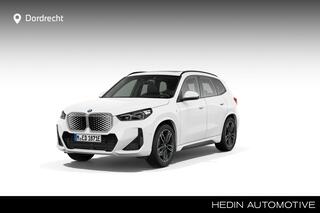 bmw-ix1-edrive20-67-kwh--19-inch-