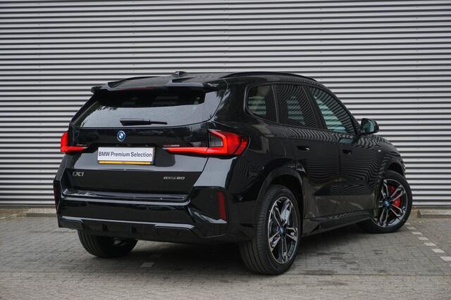 BMW iX1 eDrive20 67 kWh