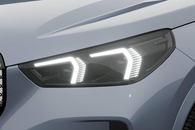 BMW iX1 eDrive20 M Sport Edition | M Sport Pro | Innovation Pack | Comfort Pack | Travel Pack | Showroomvoordeel
