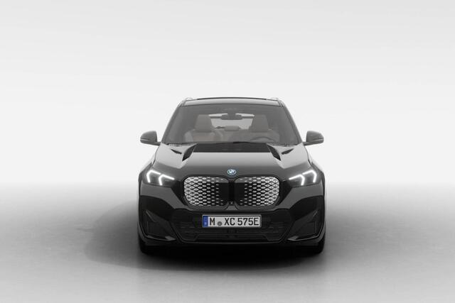 BMW iX1 eDrive20 M Sport Edition | M Sport Pro | Innovation Pack | Travel Pack
