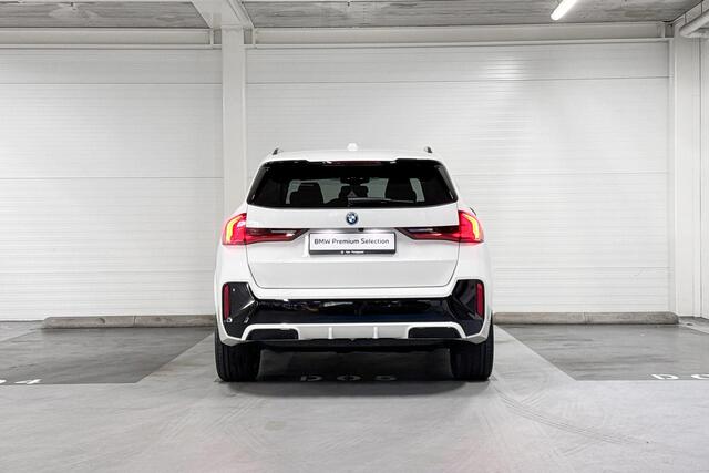 BMW iX1 eDrive20 | M-Sport | Harman/kardon | Trekhaak