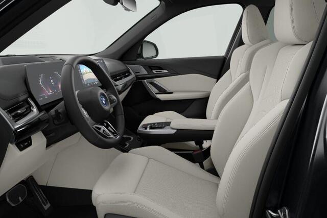 BMW iX1 eDrive20 67 kWh M Sport Edition