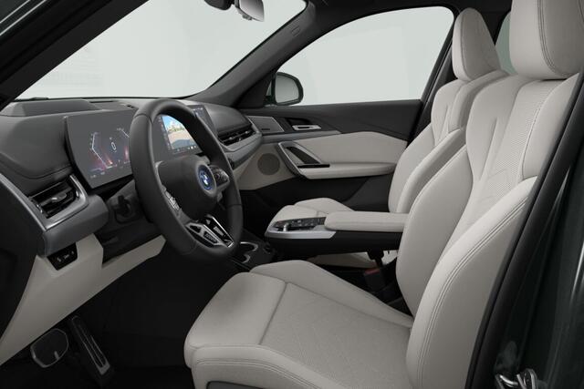 BMW iX1 eDrive20 M Sport Edition | M Sport Pro | Innovation Pack | Comfort Pack | Travel Pack | Trekhaak