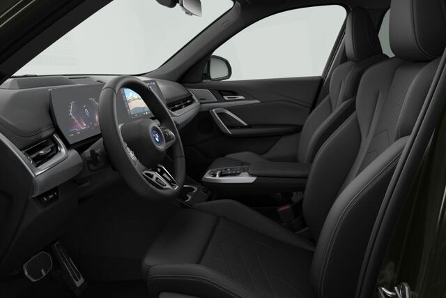 BMW iX1 eDrive20 M Sport Edition | M Sport Pro | Innovation Pack | Comfort Pack | Travel Pack | Trekhaak